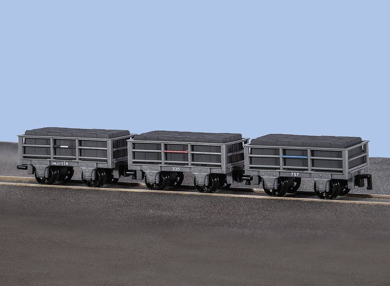 Peco OO9 GR320 2 ton Slate Wagons Unbraked