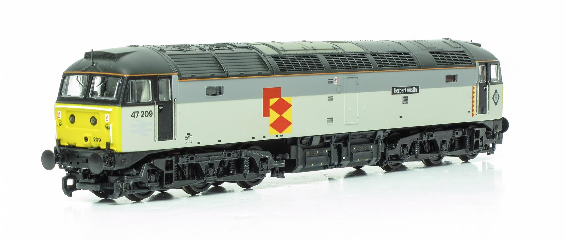 Farish N 372247 Class 47/0 Rail Freight Distribution 'Herbert Austin'