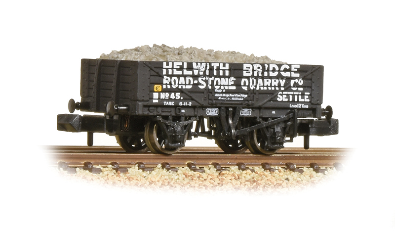 Farish N 377032 5 Plank wagon 'Helwith Bridge Road Stone Quarry'