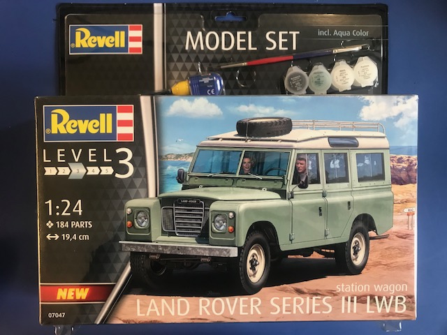 Revell 67047 1/24th Land Rover